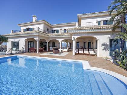 Villa de lujo de 400 m² con piscina en venta en Cullera