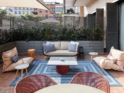 80m² apartment with 48m² terrace for rent in Eixample Right