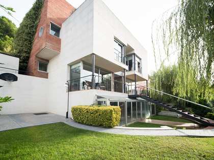 Casa / vila de 395m² à venda em Valldoreix, Barcelona