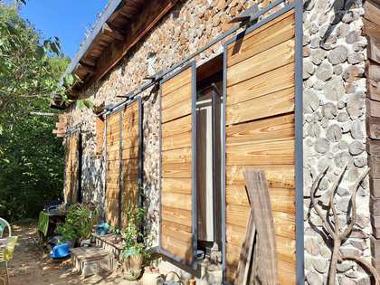 Casa / villa di 230m² con giardino di 30,000m² in vendita a Montpellier