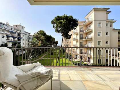 145m² apartment with 25m² terrace for sale in Puerto Banús