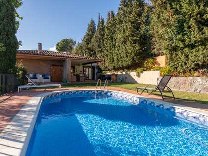 450m² house / villa for sale in bellaterra, Barcelona