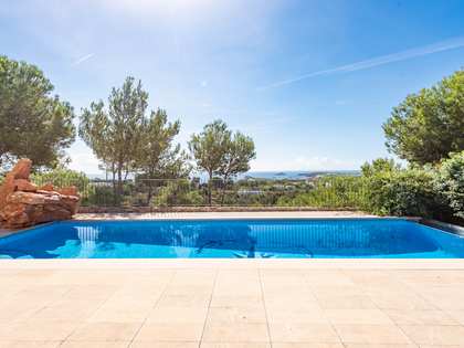 Casa / villa de 325m² en venta en Santa Eulalia, Ibiza