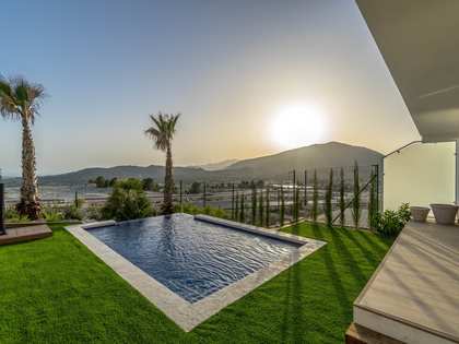 Maison / villa de 133m² a vendre à Finestrat avec 27m² terrasse