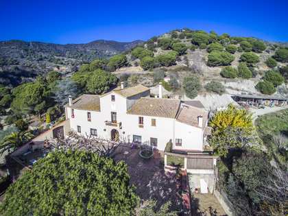 846 m² country house for sale in Tiana, Maresme