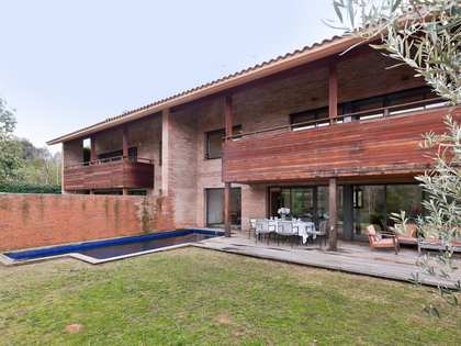 Дом / вилла 540m² на продажу в Sant Cugat, Барселона