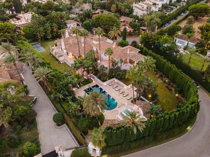 Huis / villa van 1,103m² te koop met 236m² terras in Golden Mile