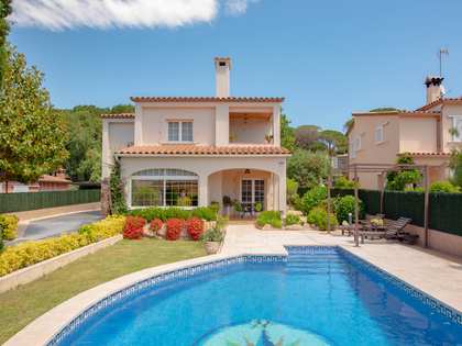 Maison / villa de 248m² a vendre à Santa Cristina