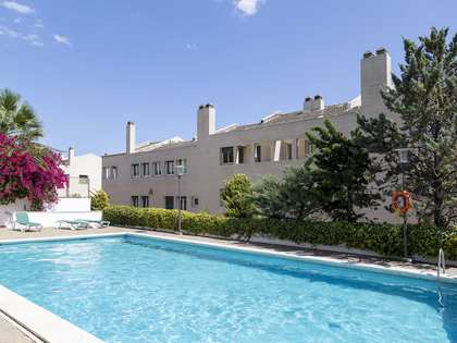 Huis / villa van 606m² te koop met 80m² Tuin in Sant Just