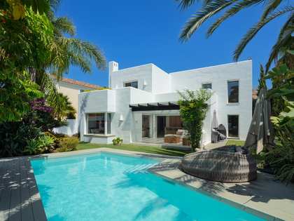 Casa / vil·la de 240m² en venda a Golden Mile, Costa del Sol