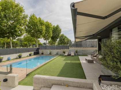 Дом / вилла 488m² на продажу в Посуэло, Мадрид