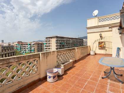 192m² penthouse with 24m² terrace for sale in Eixample Right