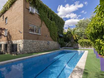 Casa / vila de 376m² à venda em Pozuelo, Madrid