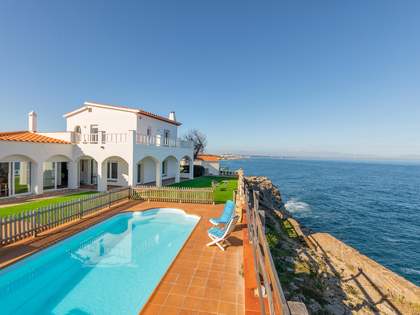 Huis / villa van 282m² te koop in La Escala, Costa Brava