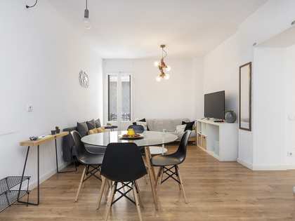 Квартира 80m² на продажу в Борн, Барселона