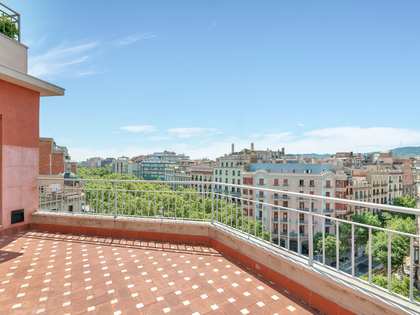 Àtic de 112m² en venda a Eixample Dret, Barcelona
