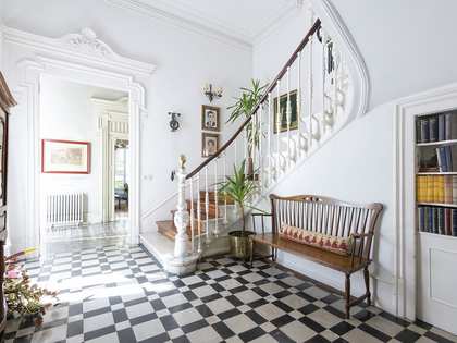 Huis / villa van 460m² te koop in Pontevedra, Galicia