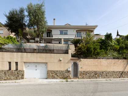 Casa / vil·la de 302m² en venda a Alella, Barcelona