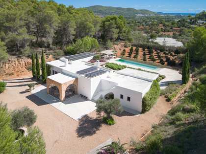 Casa / vil·la de 400m² en venda a Santa Eulalia, Eivissa
