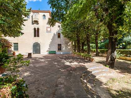 Casa rural a reformar en venta en Tiana, Maresme