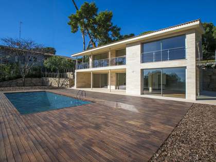 Casa / Vila de 454m&sup2; &agrave; venda em Cabrera de Mar, Maresme