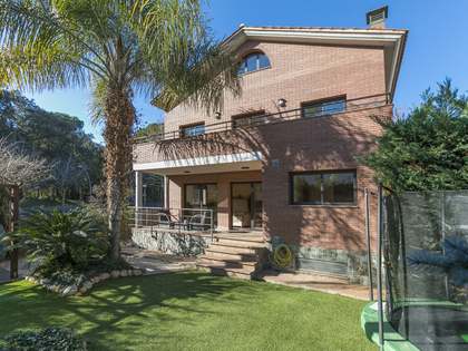 Casa / Vila de 325m&sup2; &agrave; venda em Argentona, Maresme