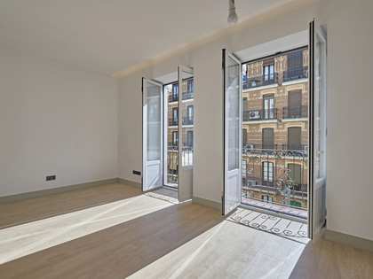 Квартира 87m² на продажу в Гойя, Мадрид