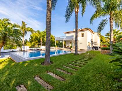 Huis / villa van 545m² te koop in Jávea, Costa Blanca