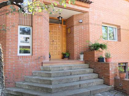 Maison / villa de 275m² a vendre à Torrelodones, Madrid