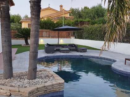 Casa / villa de 295m² en venta en La Eliana, Valencia