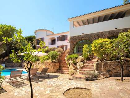 Casa / villa di 330m² in vendita a Calonge, Costa-Brava