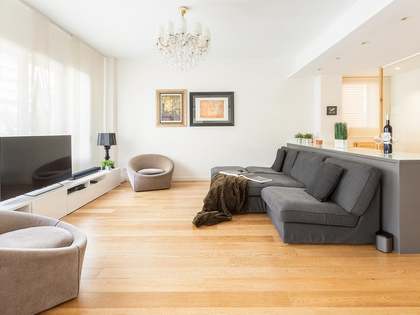 222m&sup2; Apartment for sale in Tur&oacute; Park, Barcelona