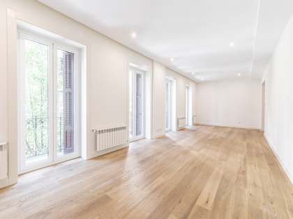 Apartmento de 283m&sup2; em aluguer em Recoletos, Madrid