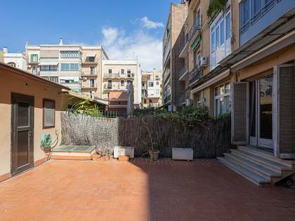 193m² apartment with 60m² terrace for sale in Eixample Right