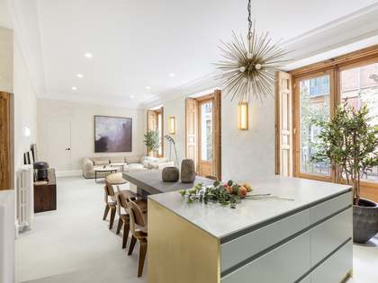 在 Malasa&ntilde;a, 马德里 165m&sup2; 出售 房子