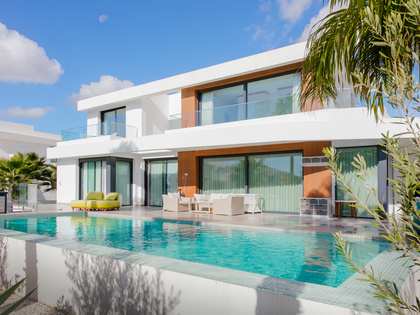 225m² house / villa for sale in Moraira, Costa Blanca