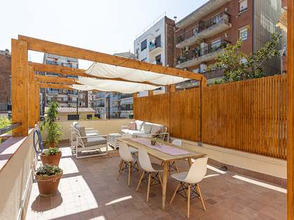 Appartamento di 145m² con 40m² terrazza in affitto a Eixample Destro