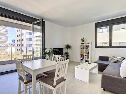 Appartement de 95m² a vendre à Vilanova i la Geltrú avec 12m² terrasse
