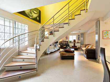Casa / vil·la de 395m² en venda a Bellamar, Barcelona