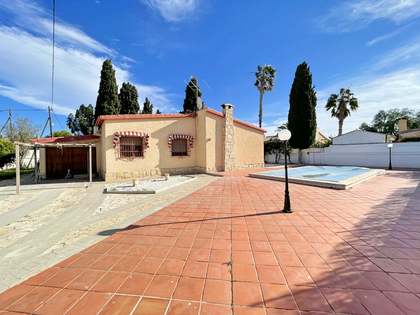204m² hus/villa till salu i Playa Muchavista, Alicante