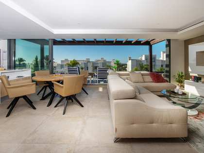 Ático de 147m² con 38m² terraza en venta en New Golden Mile