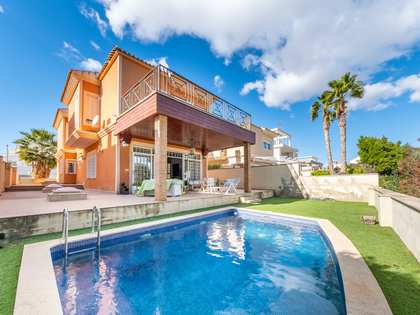 Maison / villa de 370m² a vendre à golf, Alicante