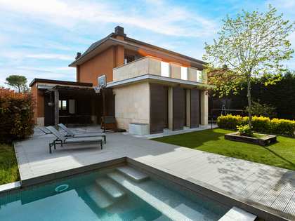 Casa / villa di 363m² in vendita a Vallromanes, Barcellona