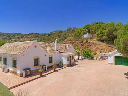 Casa rural de 296m² en venta en Málaga Este, Málaga