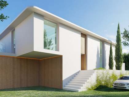 504m² house / villa with 466m² garden for sale in Centro / Malagueta