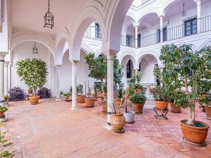 Appartement van 242m² te koop in Sevilla, Spanje
