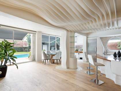 642m² haus / villa zum Verkauf in La Pineda, Barcelona