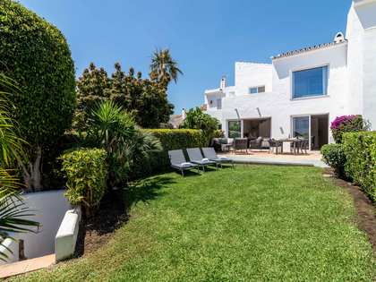 Casa / vil·la de 144m² en venda a Nueva Andalucía