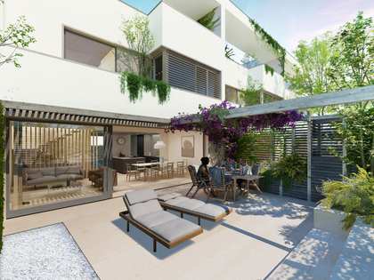 300m² hus/villa med 48m² Trädgård till salu i Esplugues