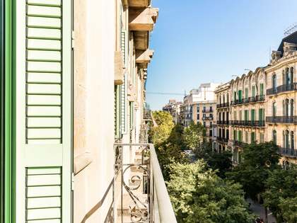 Pis de 112m&sup2; en venda a Eixample Dret, Barcelona